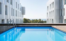 Lugaris Beach Apartments